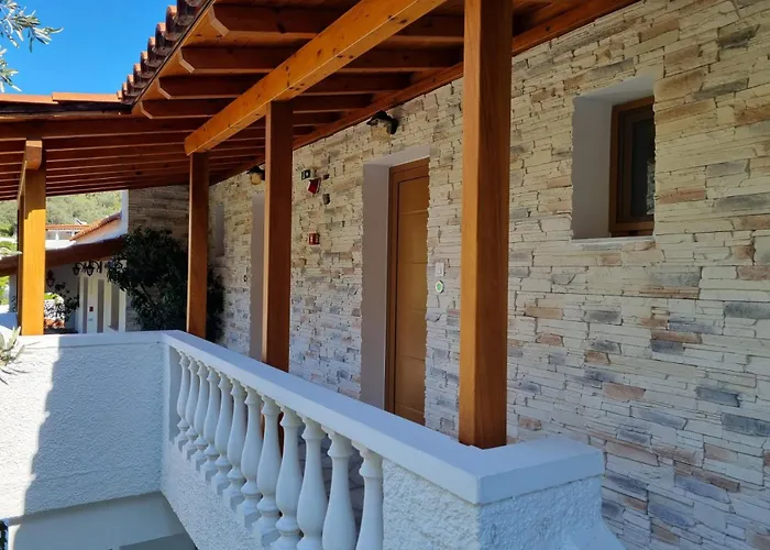 Olive Grove View Apartment Skiathos-Stadt